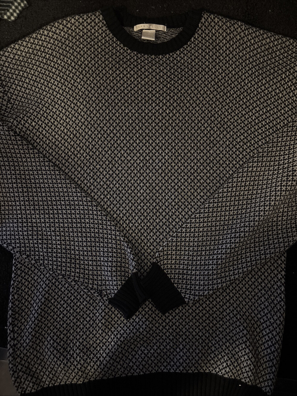 Perry Ellis Black Gray Pullover Sweater Adult Size L Really Comfy And Nice